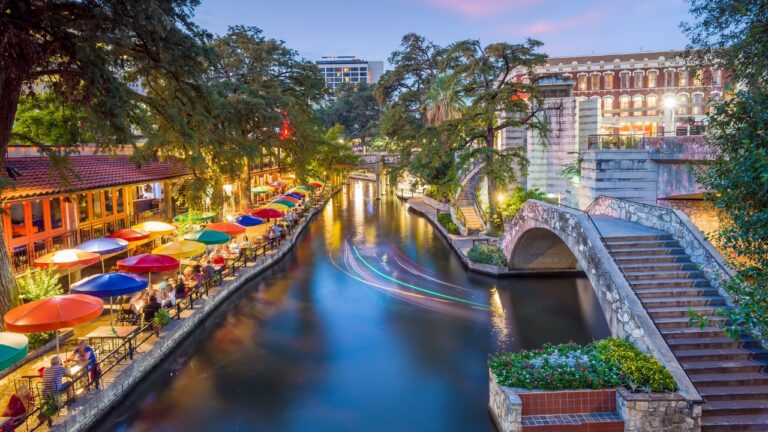 11 Texas Cities and Small Towns That Make a Fun Family Getaway