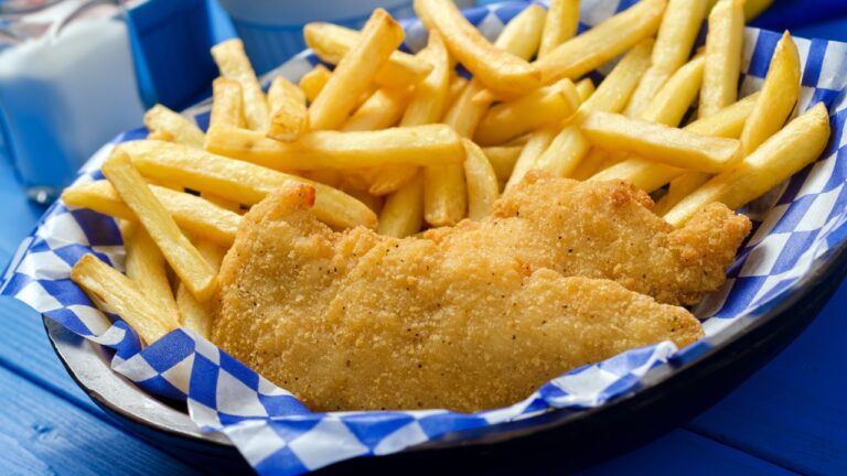 Texas-Born Chicken Chain Opens 50th Location With Free Chicken for a Year Giveaway